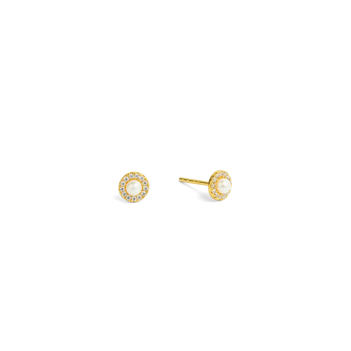 Ohrstecker Arenia von BERND WOLF aus 24-Karat-goldplattiertem Sterlingsilber mit Süßwasserperle, Designlinie Sparkling Pavé.