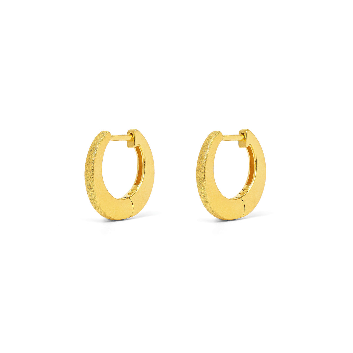 Creolen Medialuna von BERND WOLF aus 24-Karat-goldplattiertem Sterlingsilber, Designlinie Sun&Moon.