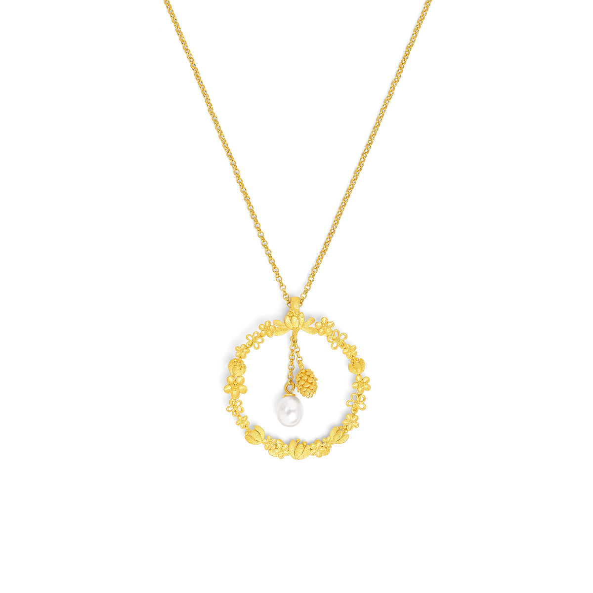 Kette mit Anhänger Bergliebe von BERND WOLF aus 24-Karat-goldplattiertem Sterlingsilber mit Süßwasserperle, Designlinie Bergwelt.