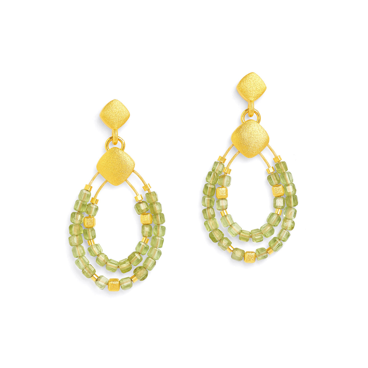 Ohrhänger Cuseva von BERND WOLF aus 24-Karat-goldplattiertem Sterlingsilber mit Peridot, Designlinie Cubes.