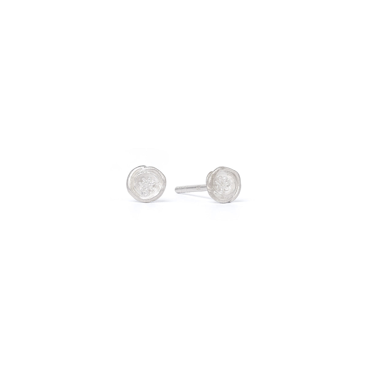 Ohrstecker Rosi von BERND WOLF aus 925er Sterlingsilber, Designlinie Rose.