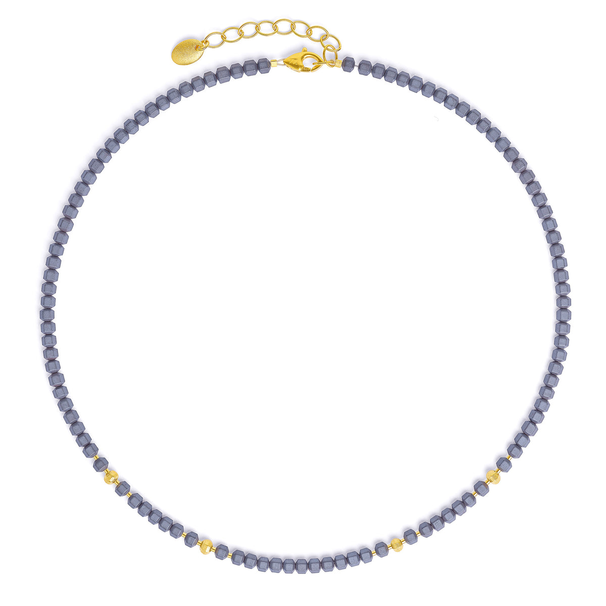 Halskette Henna von BERND WOLF aus 24-Karat-goldplattiertem Sterlingsilber mit Hämatin matt, Designlinie Cubes.