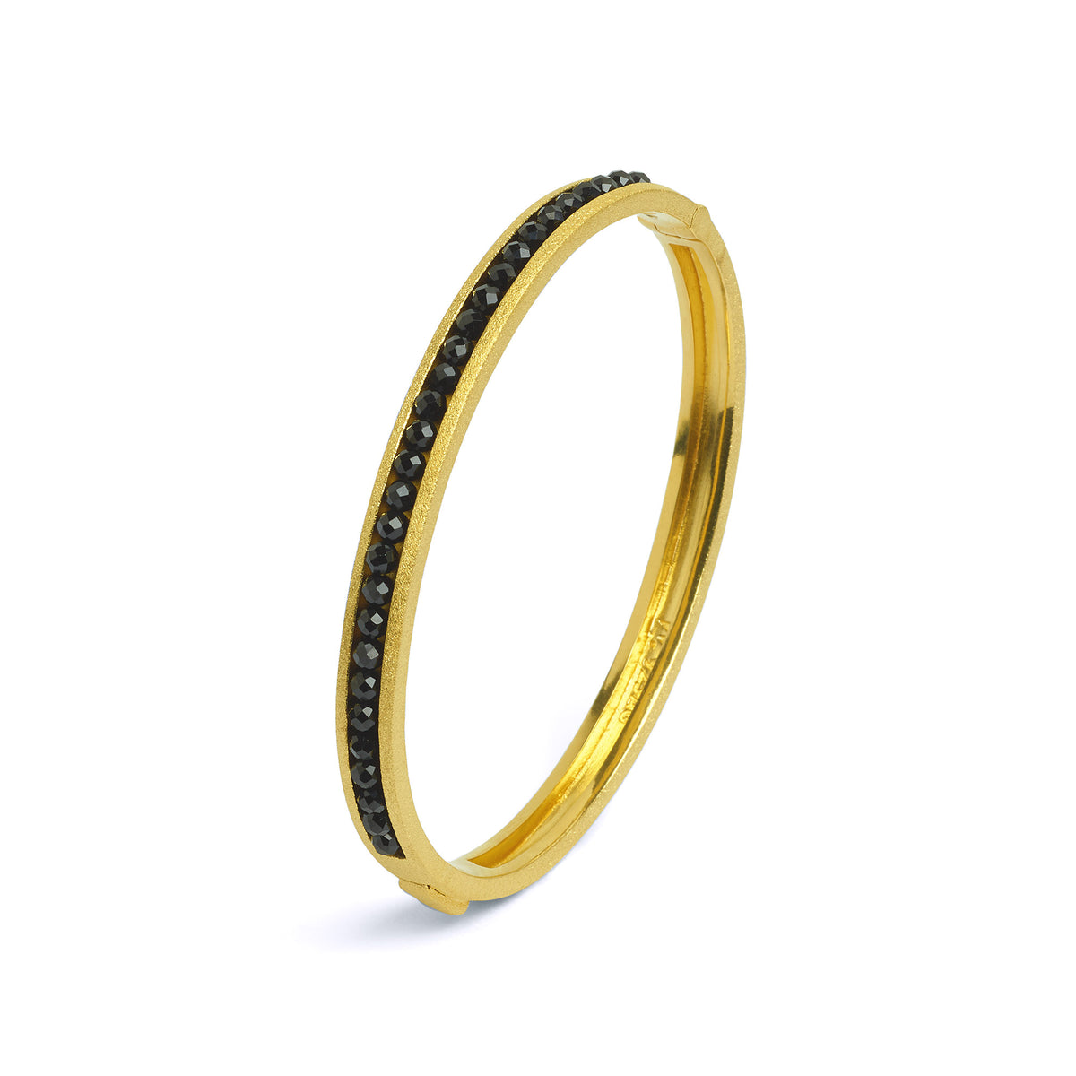 Armreif Abisenio von BERND WOLF aus 24-Karat-goldplattiertem Sterlingsilber mit Spinell, Designlinie Basics.