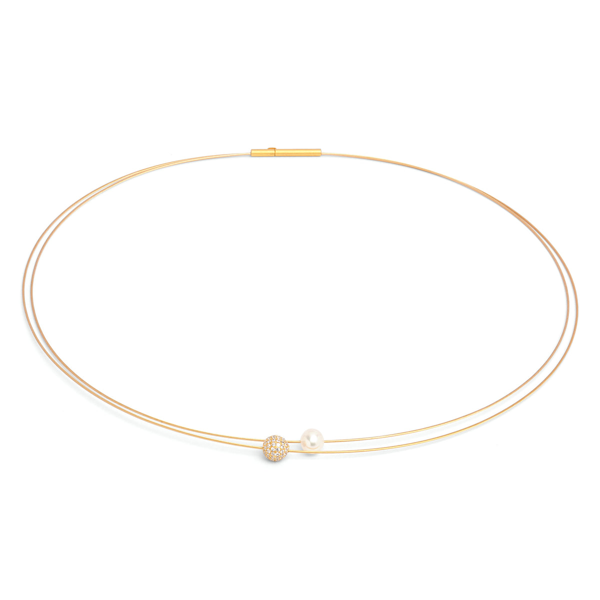 Collier SideBySide von BERND WOLF aus 24-Karat-goldplattiertem Sterlingsilber mit Süßwasserperle, Designlinie Apasiona.