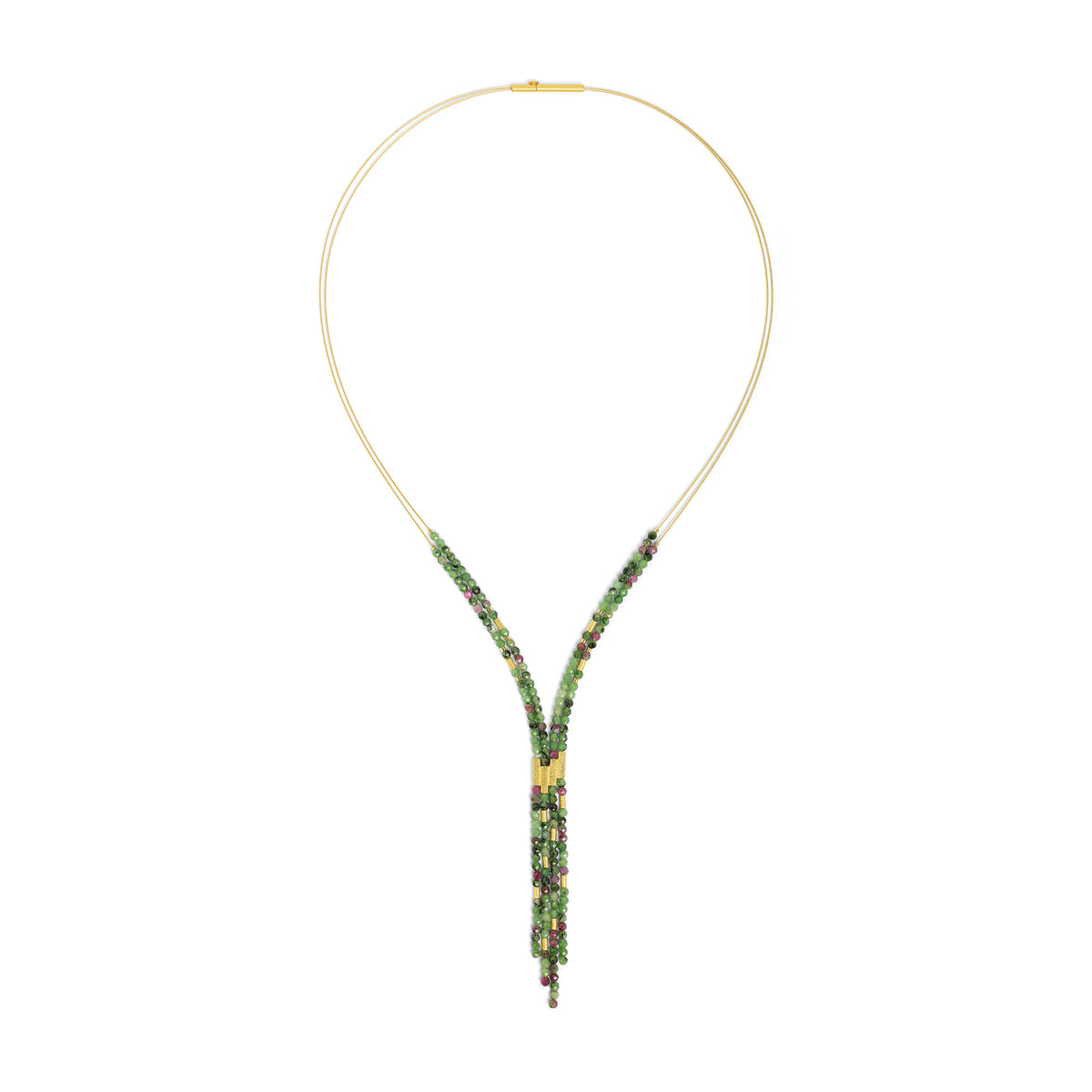 Y-Collier Yanika von BERND WOLF aus 24-Karat-goldplattiertem Sterlingsilber mit Rubin-Zoisit, Designlinie Cleopatra.