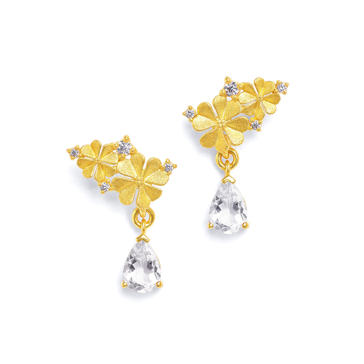 Ohrhänger Kleedua von BERND WOLF aus 24-Karat-goldplattiertem Sterlingsilber mit Zirkonia, Designlinie Glücksbringer.