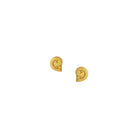 Ohrstecker Jolie von BERND WOLF aus 24-Karat-goldplattiertem Sterlingsilber, Designlinie Koru.
