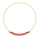 Collier Venezias von BERND WOLF aus 24-Karat-goldplattiertem Sterlingsilber mit Koralle.