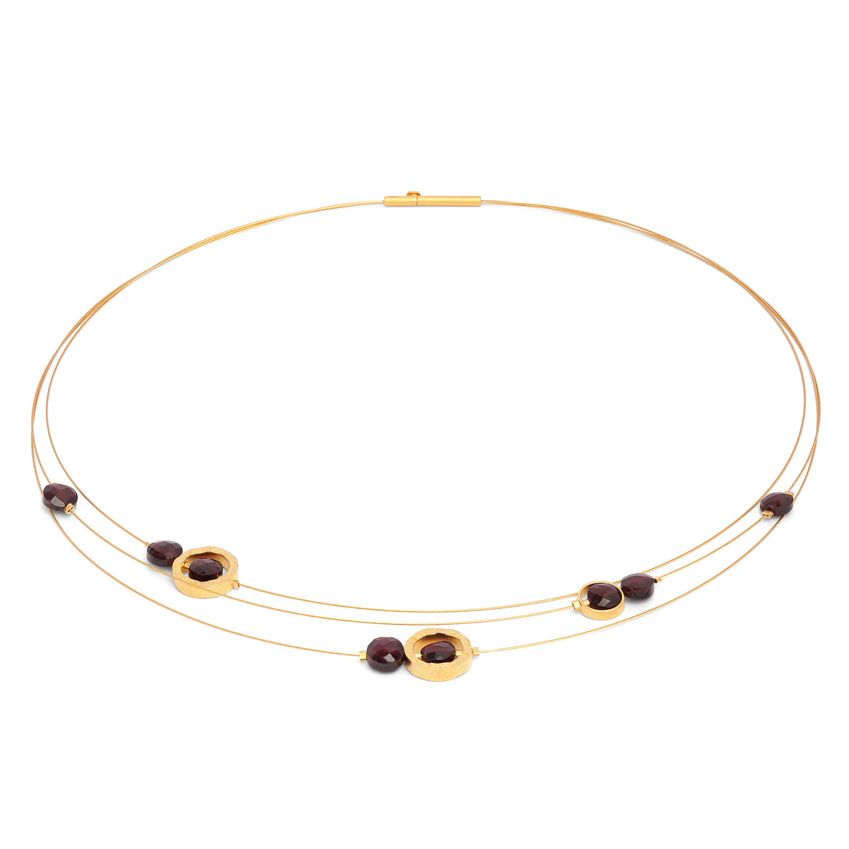 Collier Impuls von BERND WOLF aus 24-Karat-goldplattiertem Sterlingsilber mit Granat, Designlinie Facette.