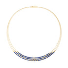 Collier Lindia von BERND WOLF aus 24-Karat-goldplattiertem Sterlingsilber mit Lapislazuli.