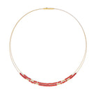 Collier Clenia von BERND WOLF aus 24-Karat-goldplattiertem Sterlingsilber mit Wurzelkoralle, Designlinie Cleopatra.