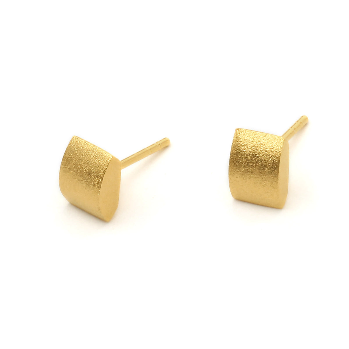 Ohrstecker Navette von BERND WOLF aus 24-Karat-goldplattiertem Sterlingsilber, Designlinie Navette.