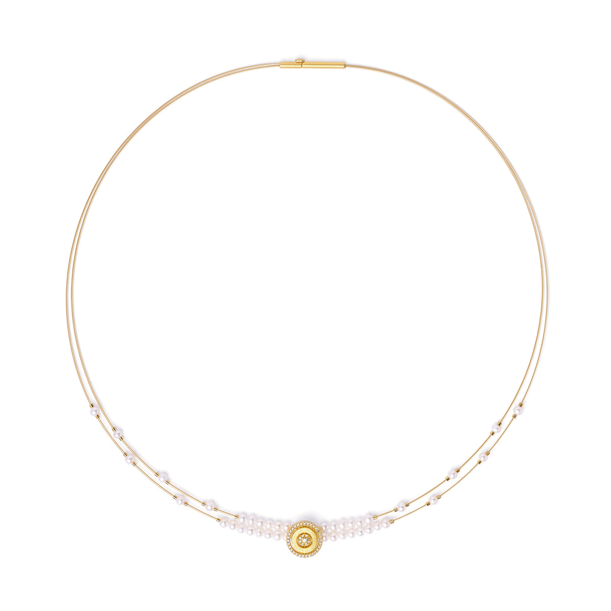 Collier Pirouellizz von BERND WOLF aus 24-Karat-goldplattiertem Sterlingsilber mit Süßwasserperle, Designlinie Pirouette.