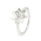 Ring Hortensia von BERND WOLF aus 925er Sterlingsilber mit Zirkonia, Designlinie Hortensia.