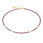 Halskette Wasena von BERND WOLF aus 24-Karat-goldplattiertem Sterlingsilber mit Granat, Designlinie Mosaik.