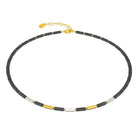 Halskette Ontario von BERND WOLF aus 24-Karat-goldplattiertem Sterlingsilber mit Hämatin matt, Designlinie Basics.