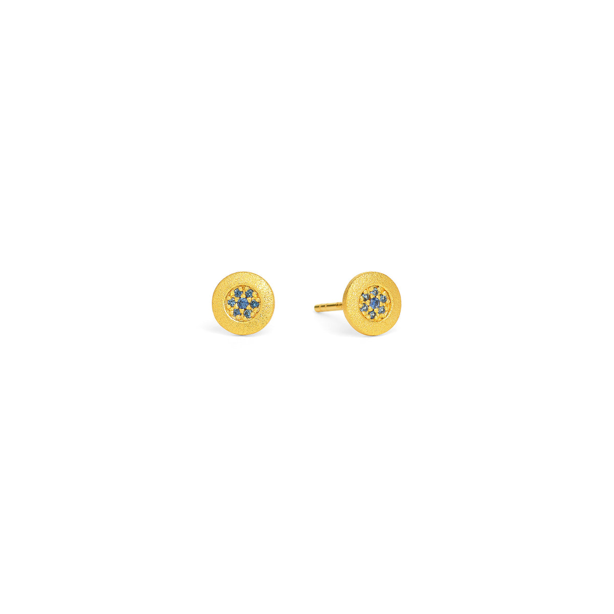 Ohrstecker Padmini von BERND WOLF aus 24-Karat-goldplattiertem Sterlingsilber mit Saphir, Designlinie Pavé Zirkonia.