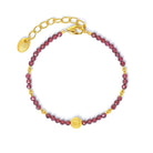 Armkette Rosi von BERND WOLF aus 24-Karat-goldplattiertem Sterlingsilber mit Granat, Designlinie Rose.
