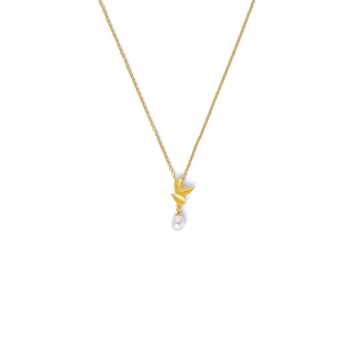 Kette mit Anhänger Dricia von BERND WOLF aus 24-Karat-goldplattiertem Sterlingsilber mit Süßwasserperle, Designlinie Aqua.