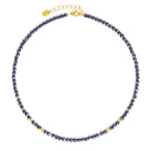 Halskette Fabella von BERND WOLF aus 24-Karat-goldplattiertem Sterlingsilber mit Spinell, Designlinie Cubes.